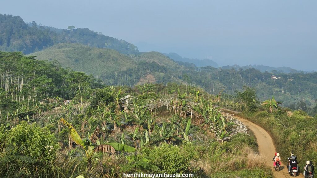 Puncak Peuyeum Wisata Sukabumi