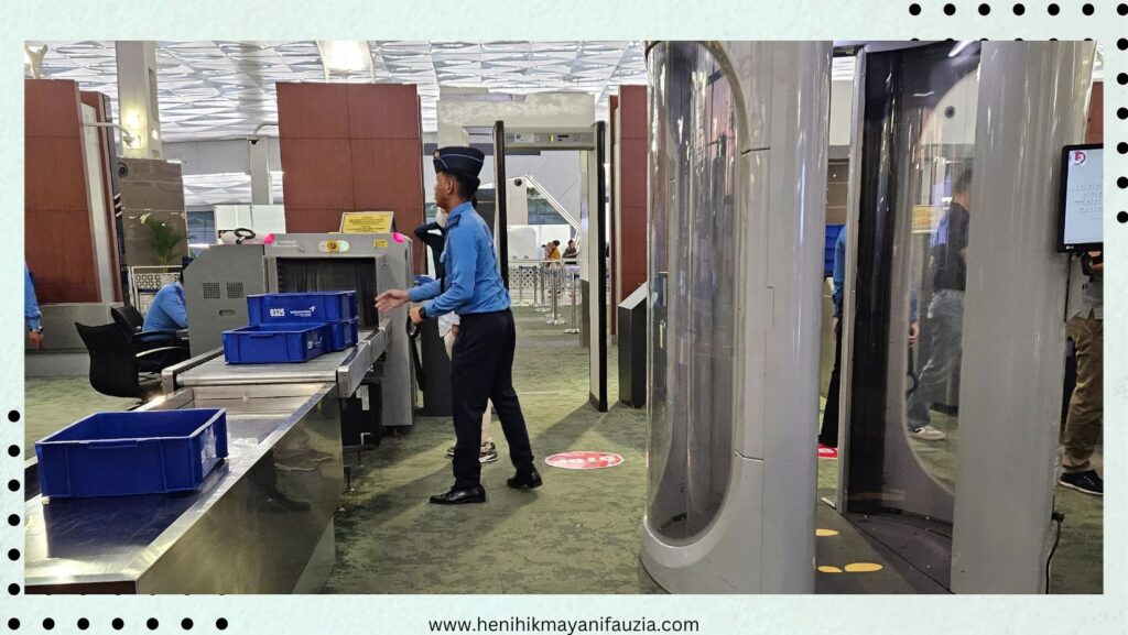 Panduan Naik Pesawat Di Bandara Bagi Penumpang Pemula