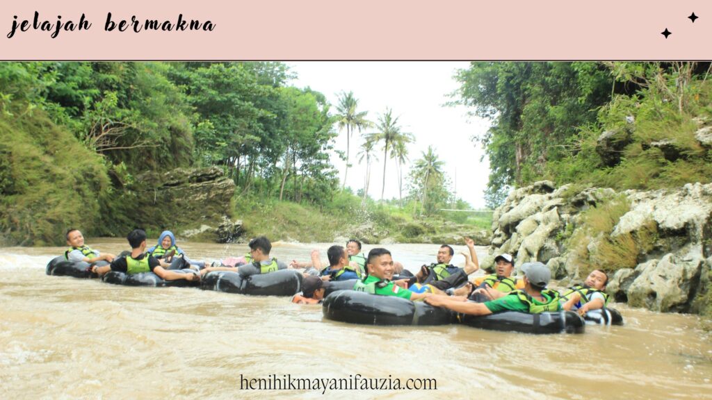 River tubing Kali Oyo