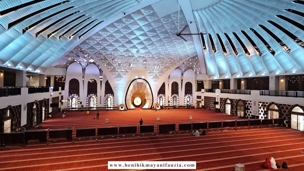 Masjid Raya Sumbar