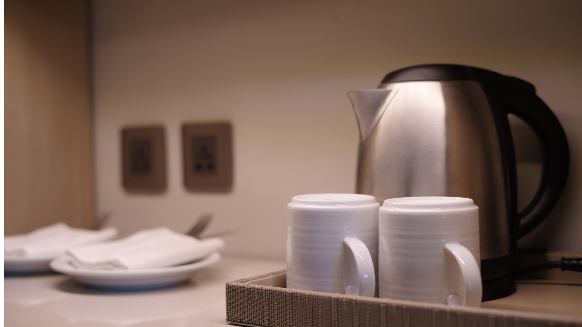 Aturan Barang Hotel di Kamar