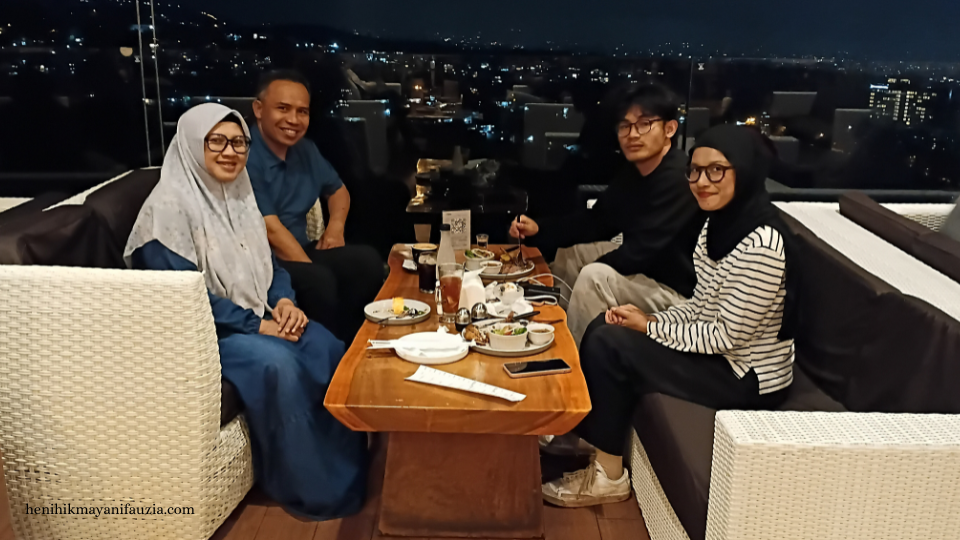 Skyline Best View Resto