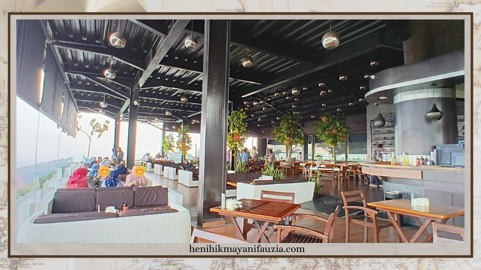 Skyline Best View Resto