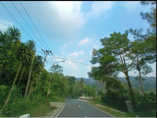 jalanan di selatan sukabumi