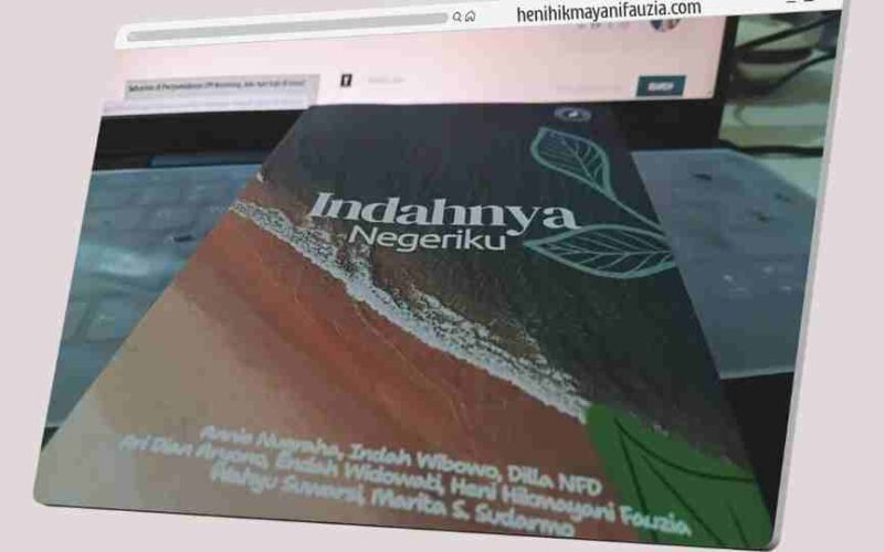 Kisah Perjalanan Dalam Buku Indahnya Negeriku