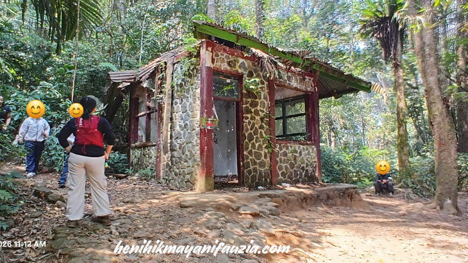 Trekking ke Curug Cibeureum