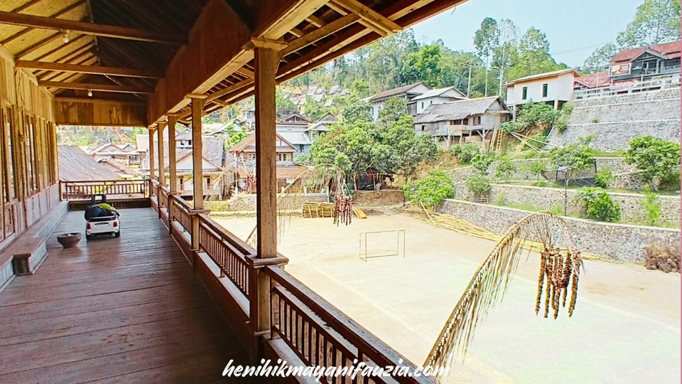 Kasepuhan Sinar Resmii