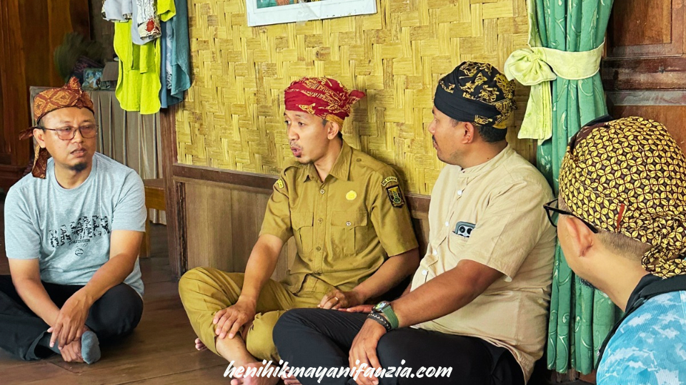 Kasepuhan Sinar Resmi