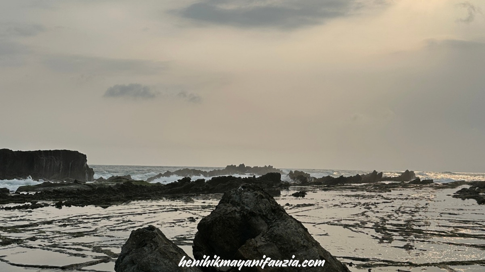 Tanjung layar sawarna Banten