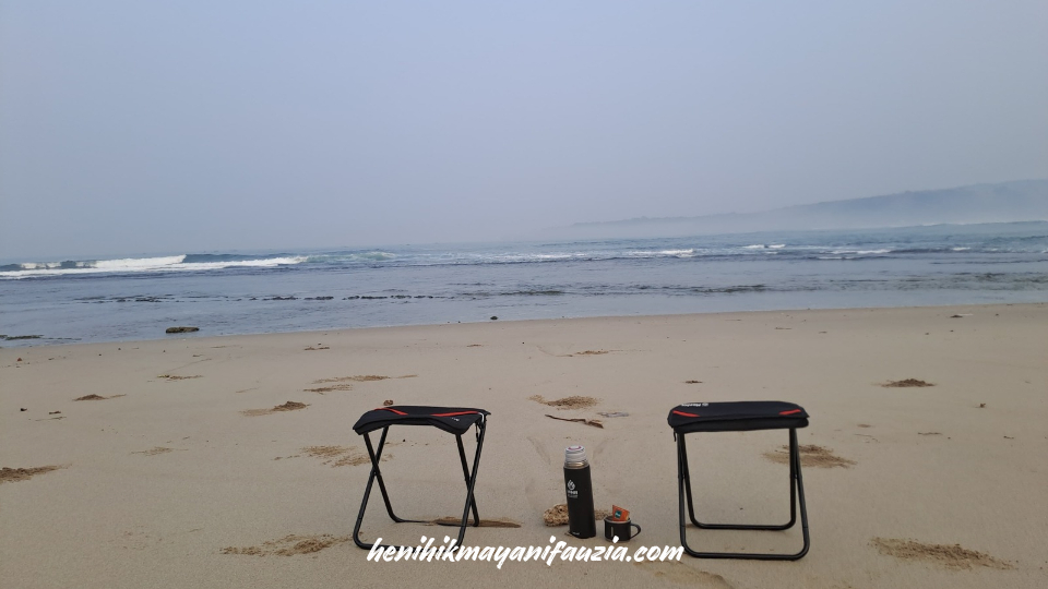 Pantai Sawarna