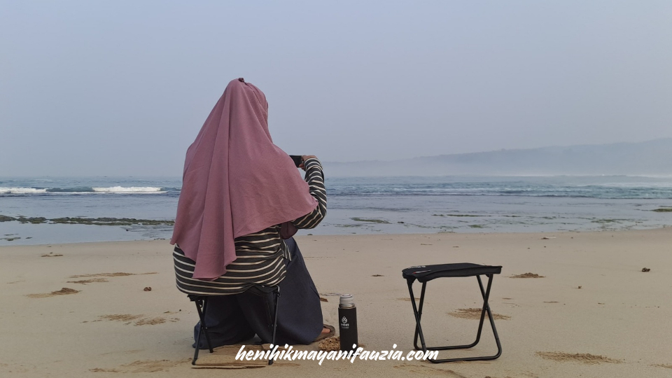 Pantai Sawarna